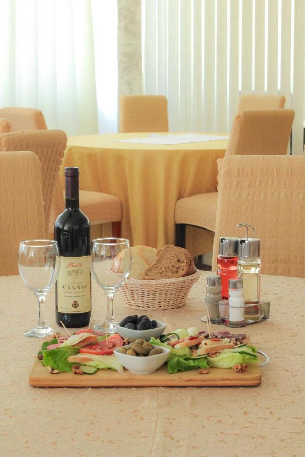 Hotel Play Herceg Novi Extérieur photo